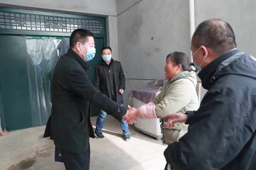 脱贫共奋进 新春同温暖