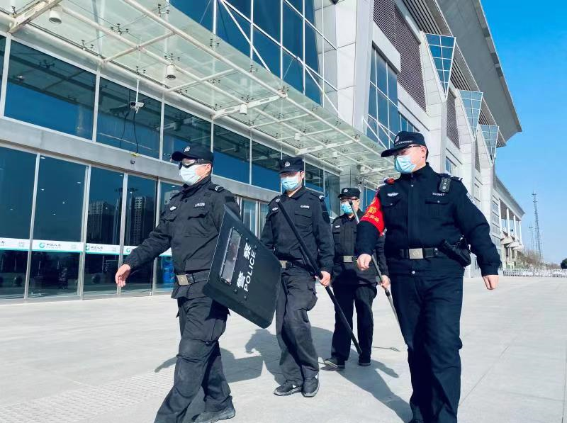 新春走基层|寒冬里 警务室春意盎然