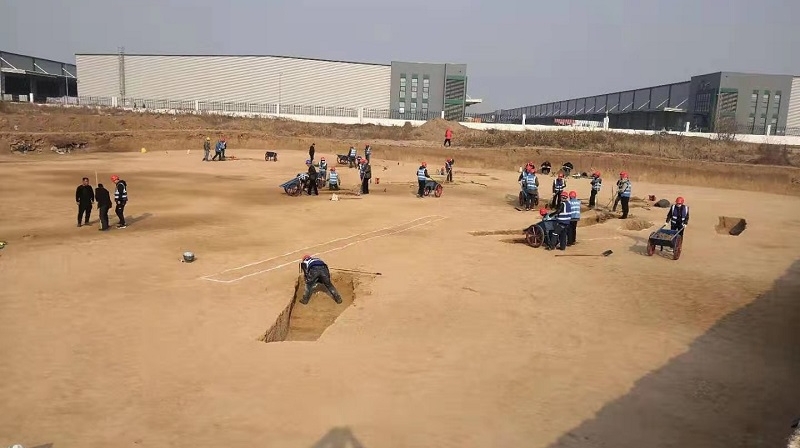 西安咸阳国际机场扩建发现古墓葬3500余座