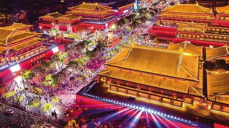 大唐不夜城名列“全国打卡地TOP5”之首