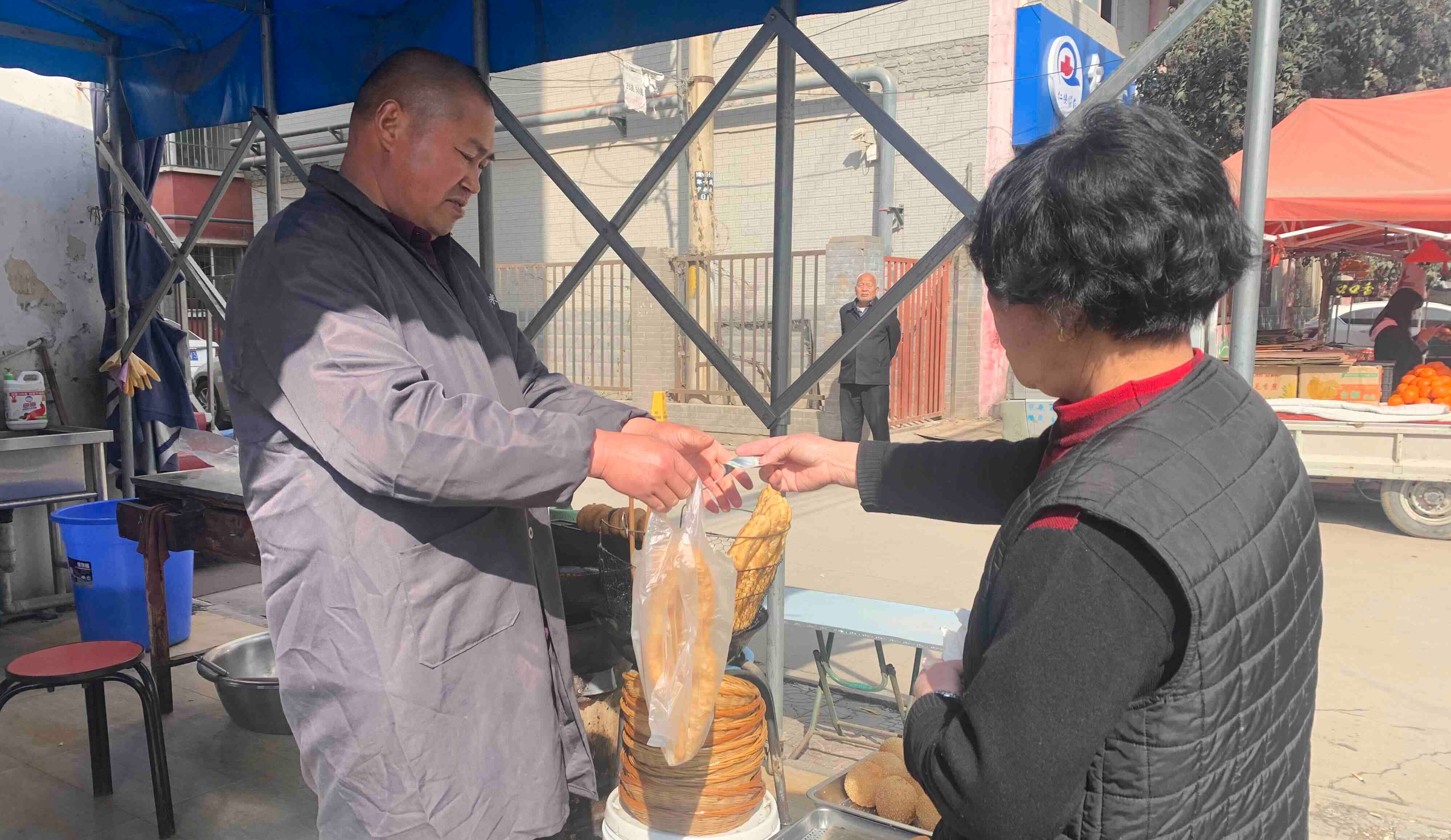 西安这家早餐店老板姓“骂”家族共有180余人 分布在全国各地  