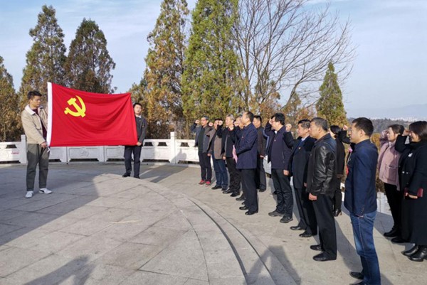 省农业农村厅科教处党支部联合省油菜产业技术体系开展主题党日活动