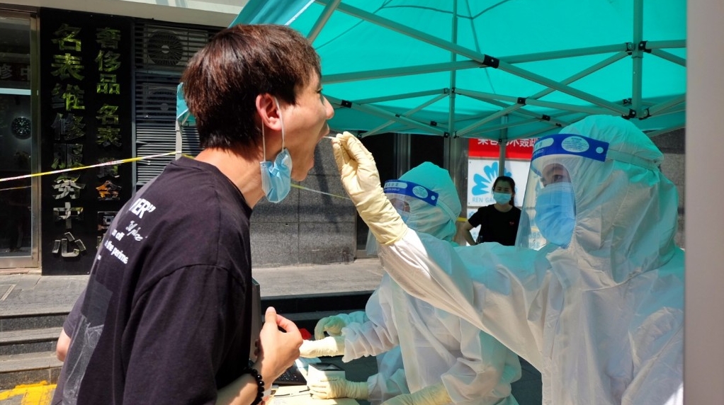 全员核酸检查 筑起“防疫墙”    