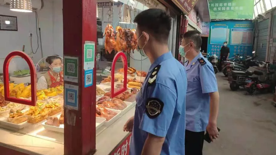 西安灞桥区市场监管局积极开展校园周边食品安全专项检查