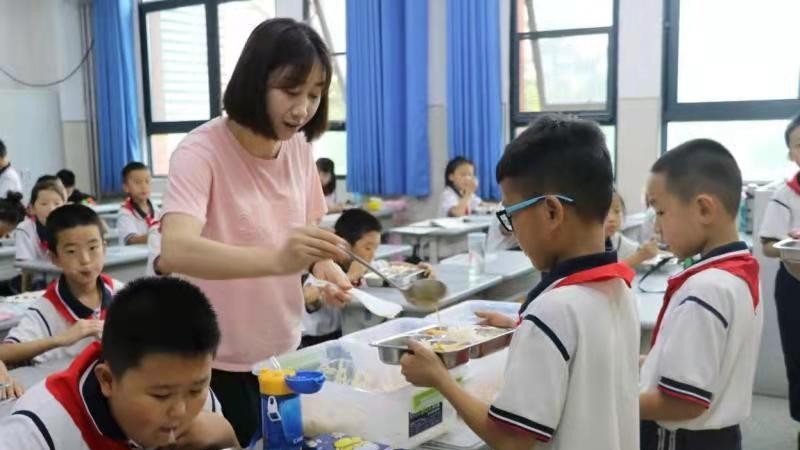 学校午托课后服务来啦