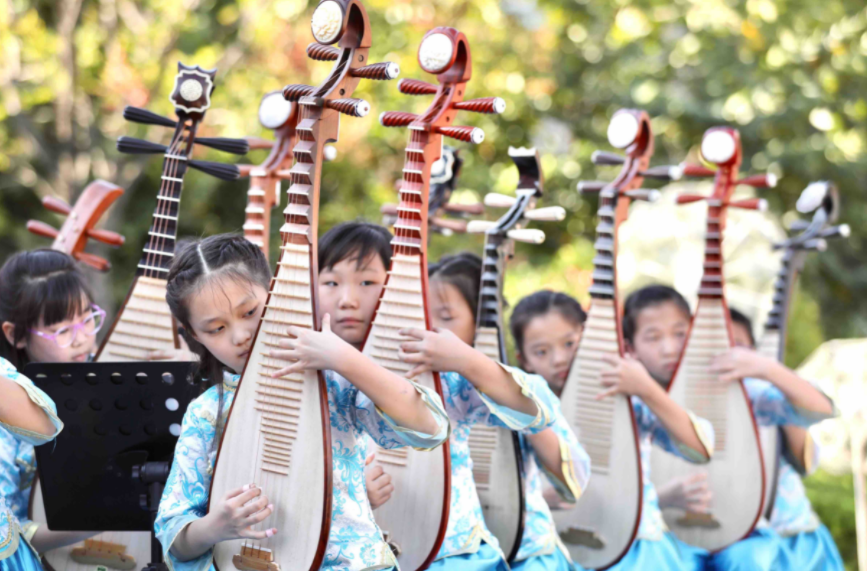 谢亲恩拜师礼，手写入学通知书，时光邮箱放飞梦想  这样的“入学礼”你爱了吗？