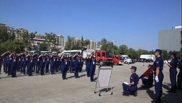 杨凌消防整装集结 列阵待战守卫赛事安全