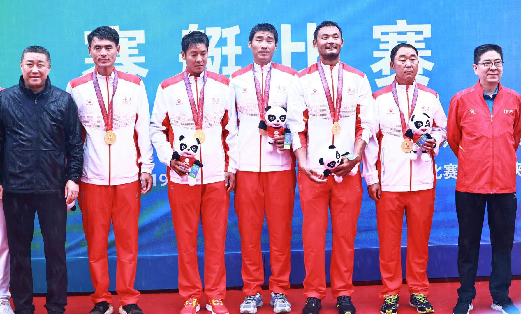 奥运冠军联合队卫冕赛艇金牌 陕西选手获一金一铜
