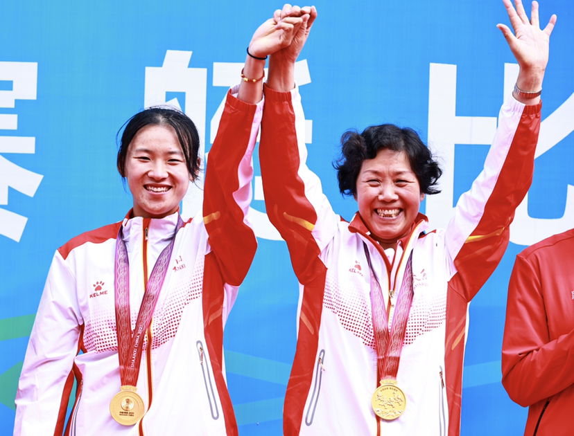 刘睿琦为陕西队斩获赛艇女子首枚金牌！
