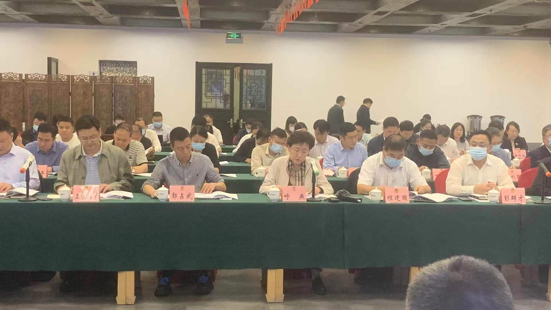 袁家村里的陕西集体经济发展模板