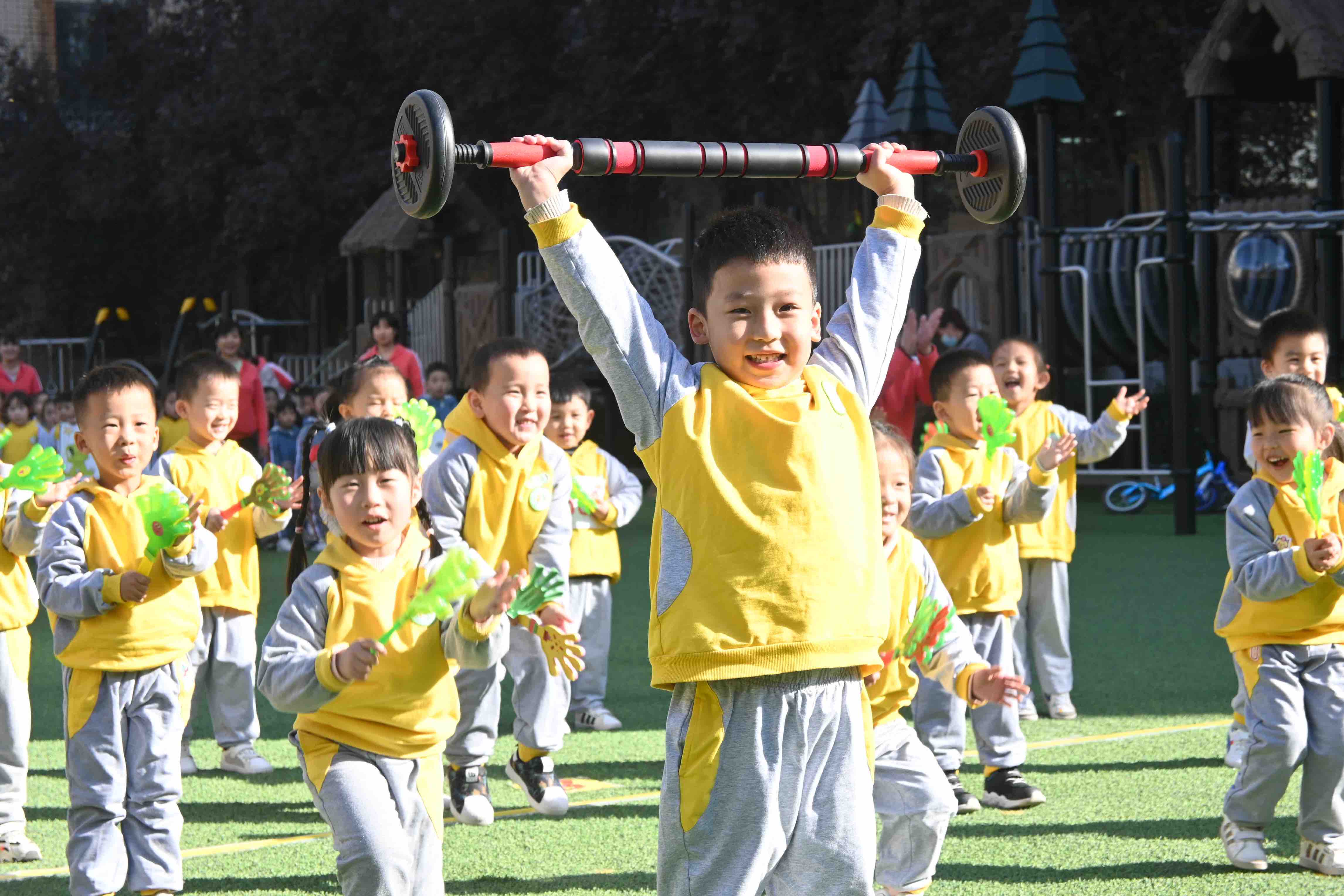 陕师大实验幼儿园举行秋季运动会