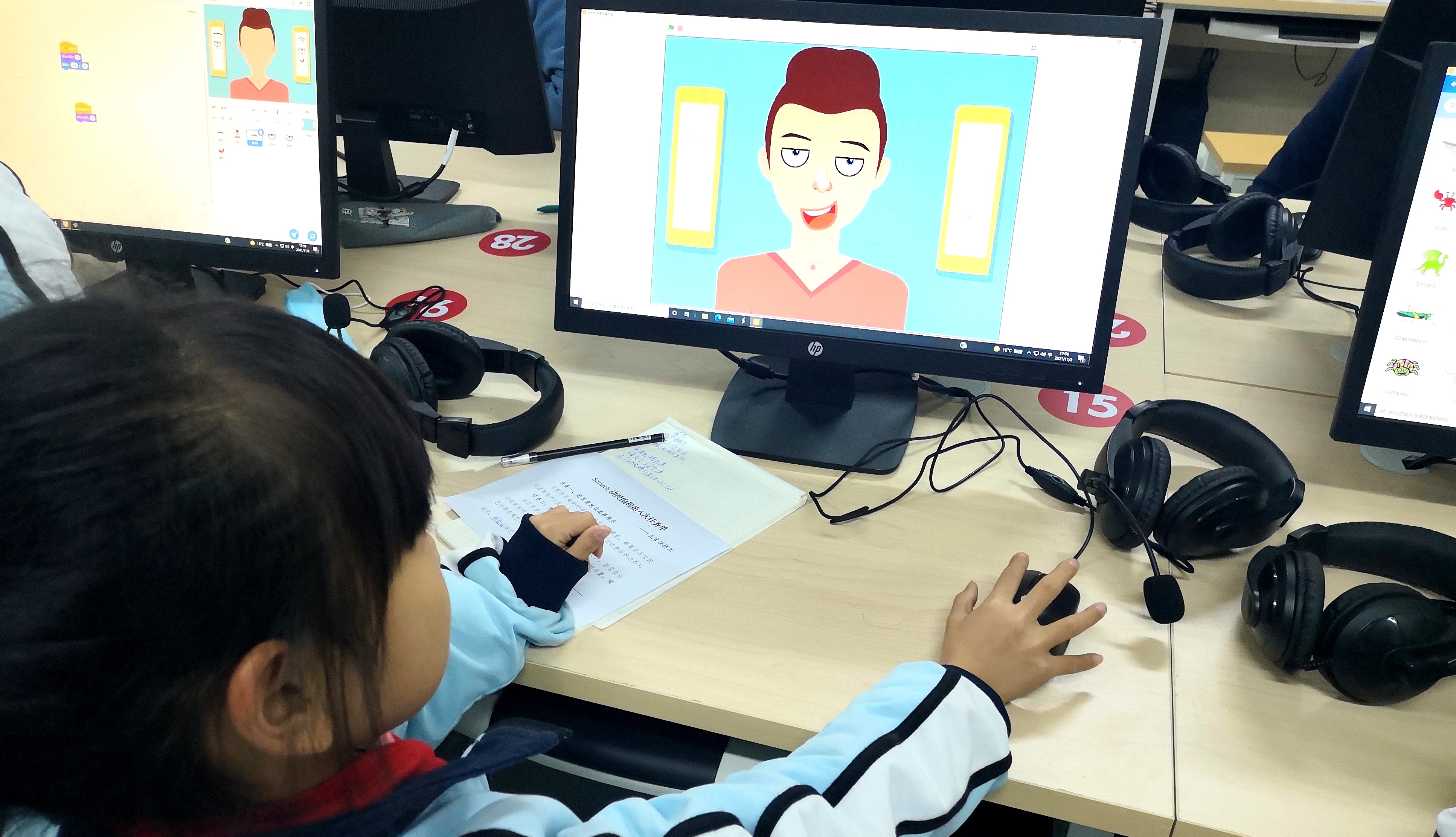 聚焦“双减”玩转科技小学生在“玩”中学习