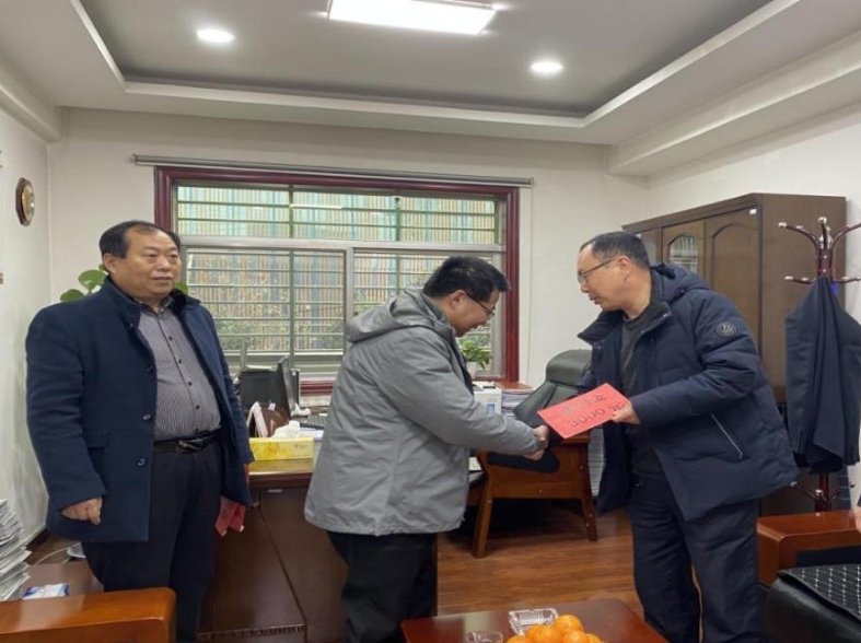 新春慰问送温暖  关怀走访暖人心