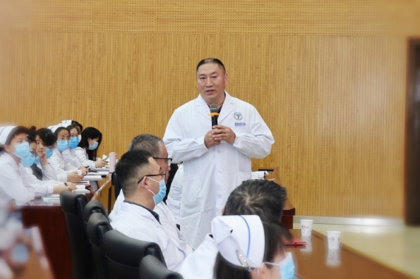 “大综合 强骨科”| 张洪伟教授加入西安市红会医院消化外科团队