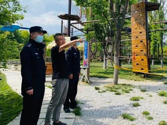 【铭记嘱托 忠诚担当】长安公安开展节前旅游景区安保检查
