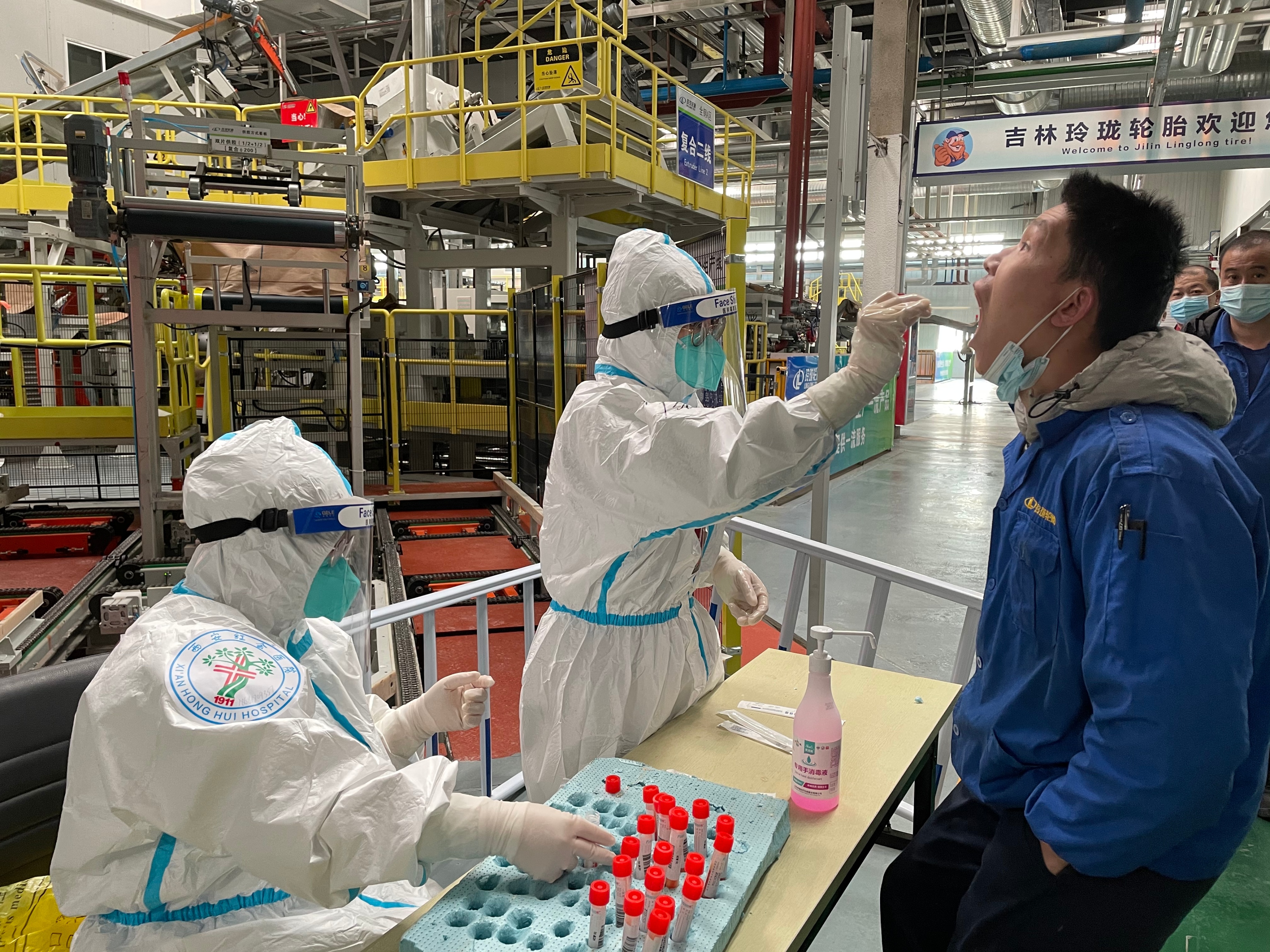 西安市红会医院圆满完成支援长春核酸采样任务