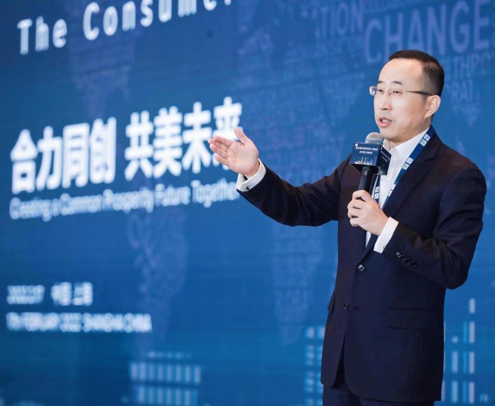 蒙牛集团总裁卢敏放当选CGF全球董事 为全球乳业贡献中国智慧