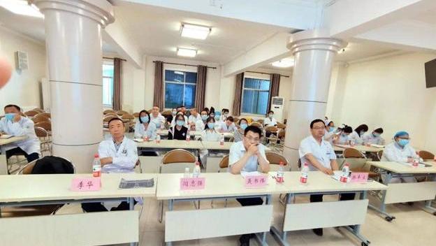 西北大学第一医院举办手术机器人在神经外科领域前沿应用主题讲座