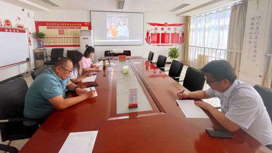 寄语声声心意暖  架起安全连心桥<br>