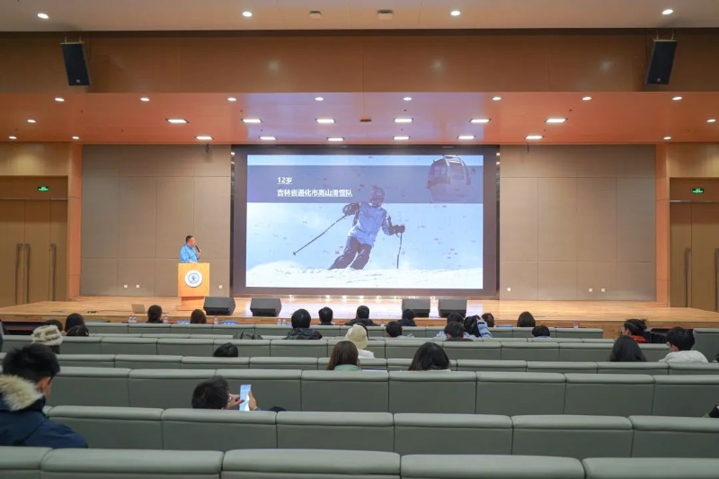 “共赴冰雪 筑梦未来”——西安热雪奇迹携手西安交通大学共建陕西首支专业高校滑雪校队_三秦网