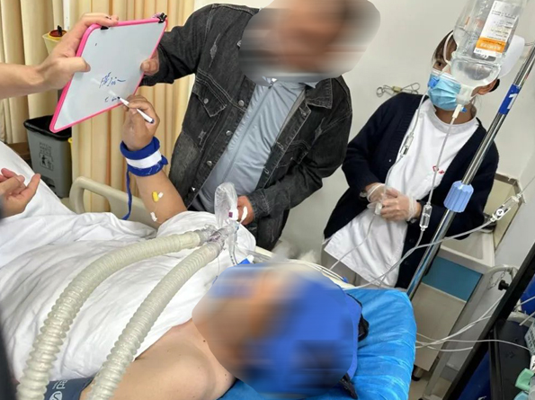 男子心脏骤停医生把他从死神手中“抢”回来