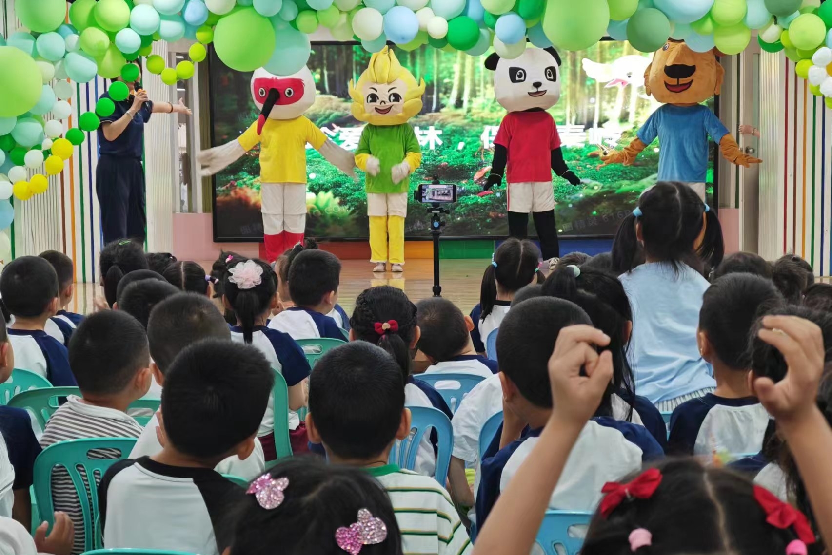科普庆“六一”秦岭国家植物园自然科普教育走进幼儿园