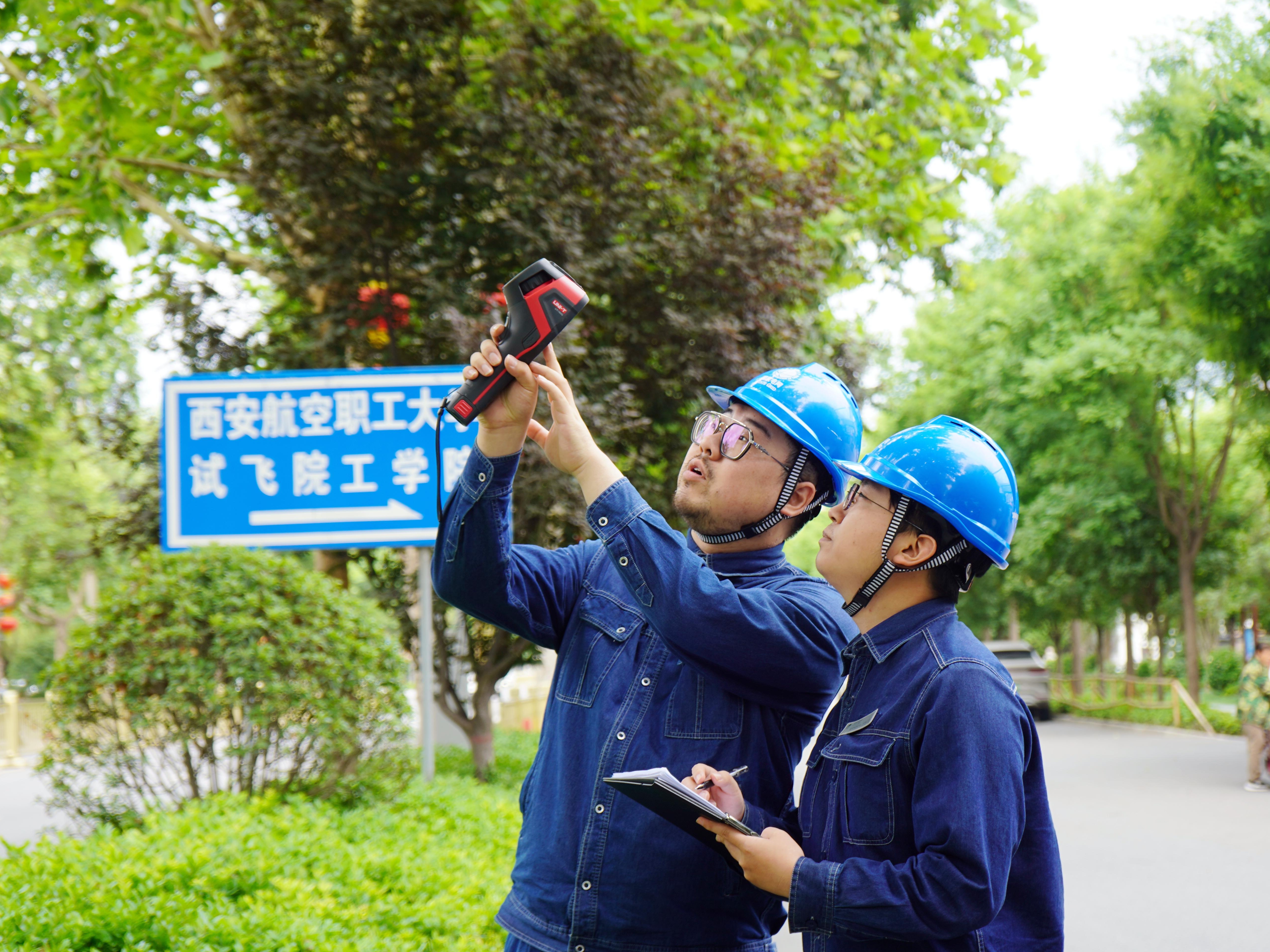 国网良区供电公司：备战高考保供电 做好“电力陪考人”