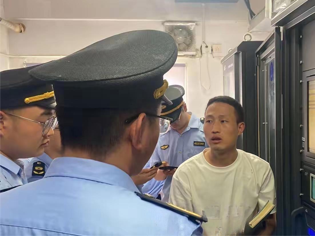 加强在线监测管理 提升环境执法效能