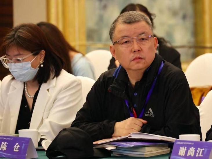 陕西作家陈仓荣获中国寓言研究会40年优秀作家称号