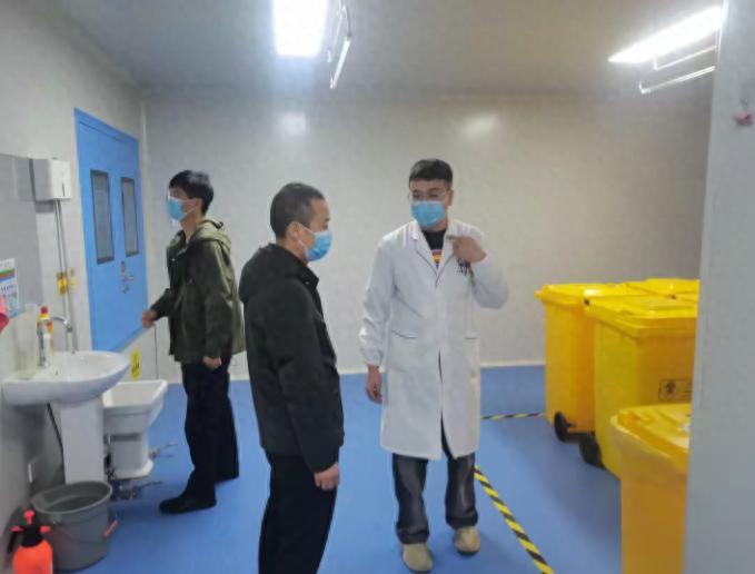 西安市生态环境局航天分局组织开展危险废物规范化管理评估工作