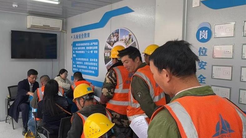 将“柜台”搬进工地 恒丰银行西安分行持续优化支付服务