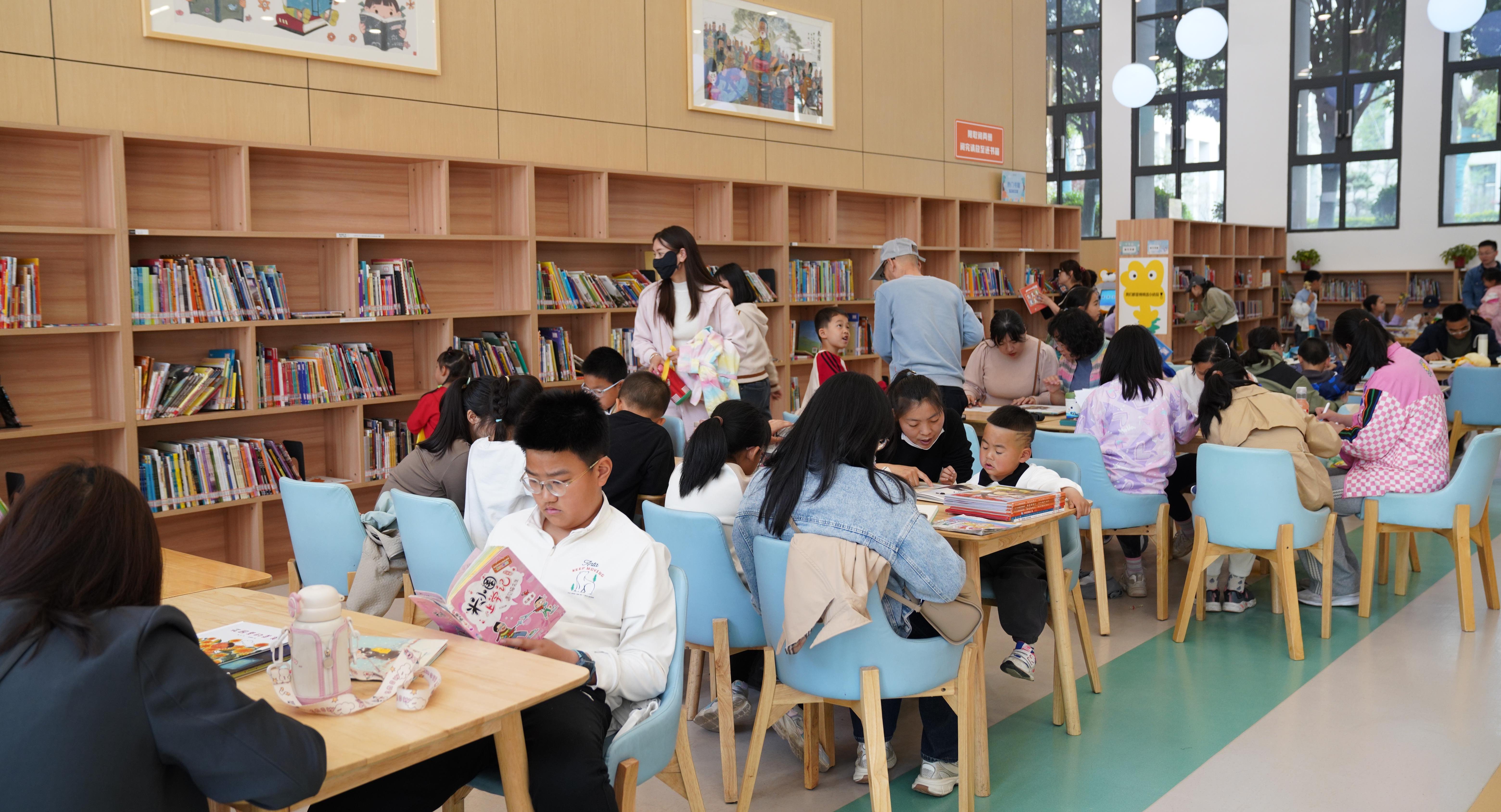 陕西省图书馆积极促进文化资源消费转化 接待人次屡攀新高