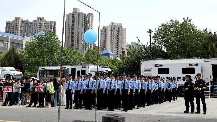 公安高新分局延伸“三大警务”机制触角
