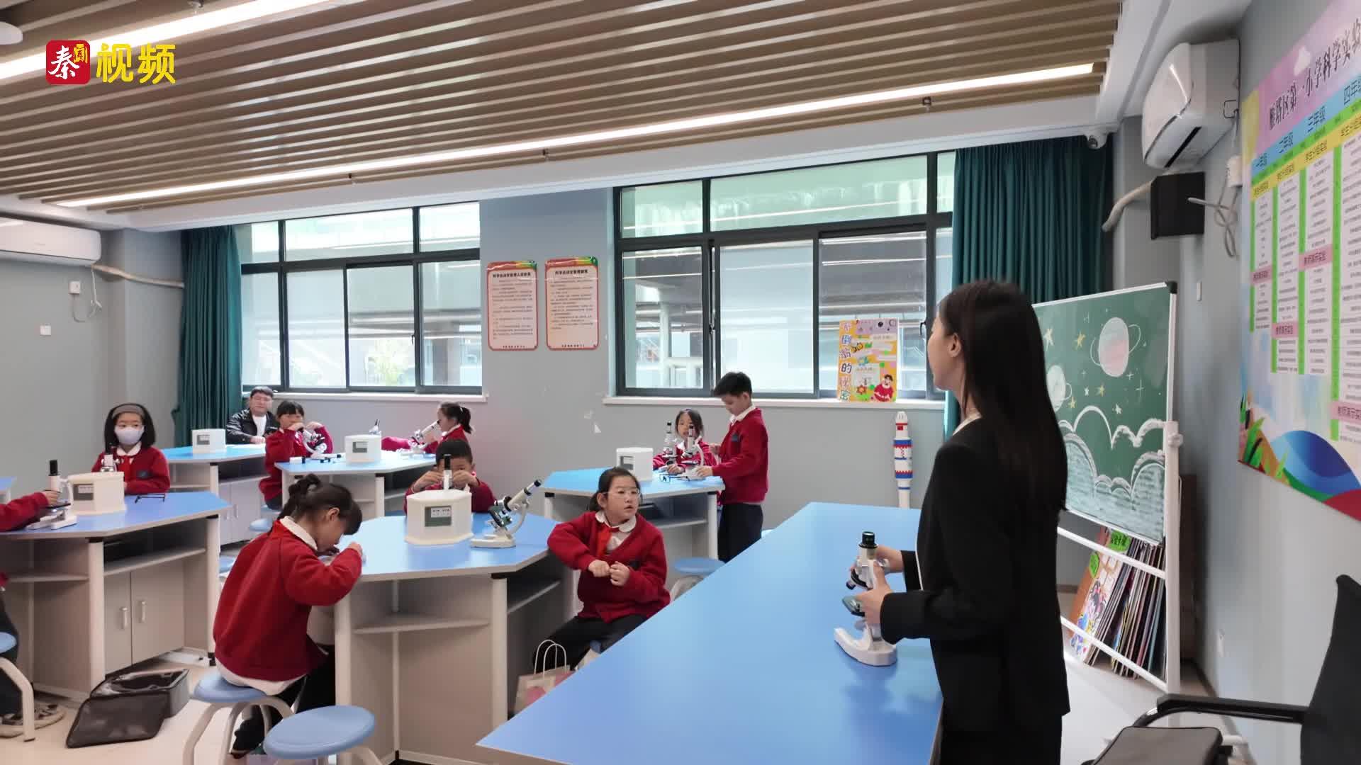 4月15日，自科技节开启以来，西安市雁塔区第一小学在近一个月的时间，千余名学子化身“科学探险家”