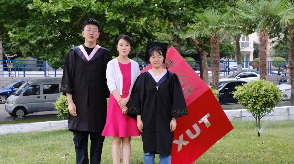 毕业论文致谢：学术严谨之外的青春印记