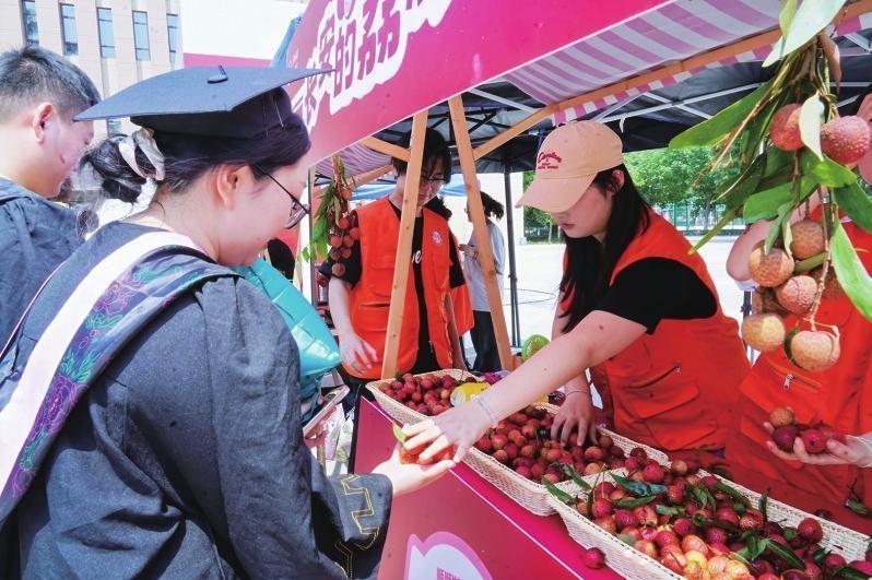 用“最长安”的方式 告白毕业季