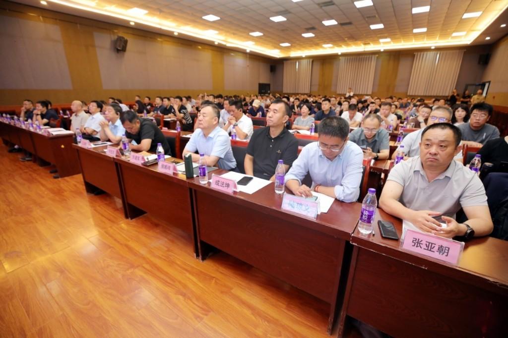 2025年医院暖通空调系统节能低碳技术交流会举行