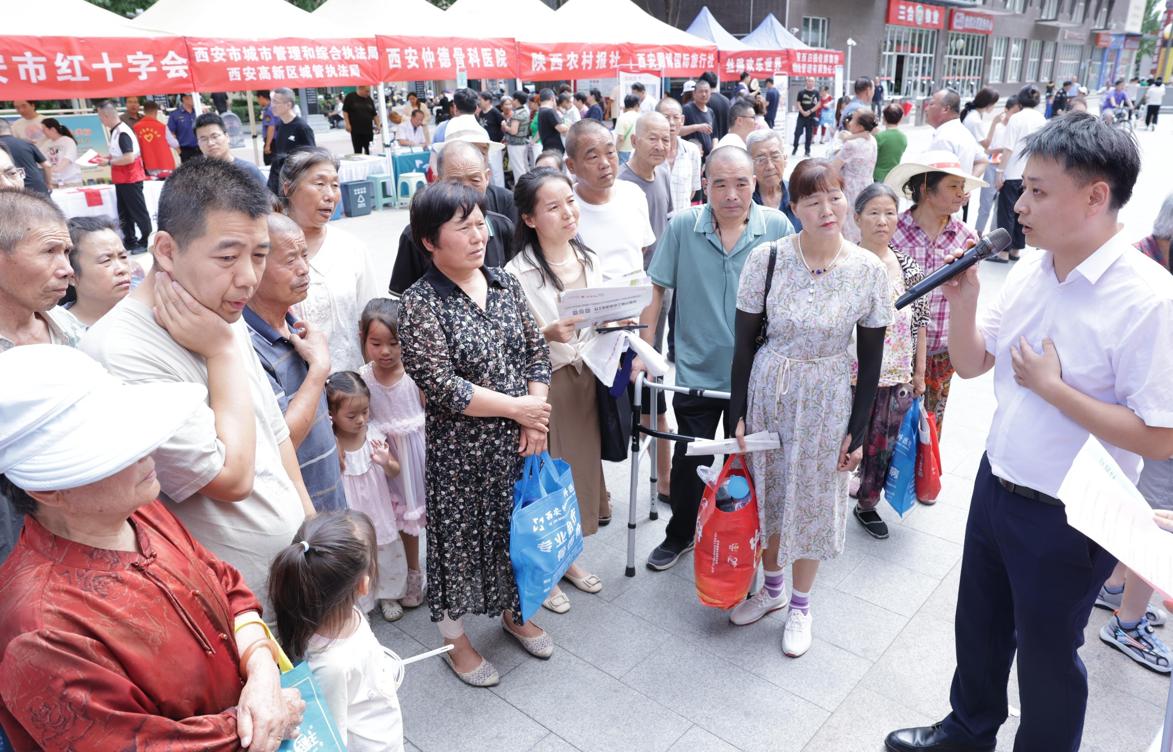 医保政策宣讲贴心又暖心