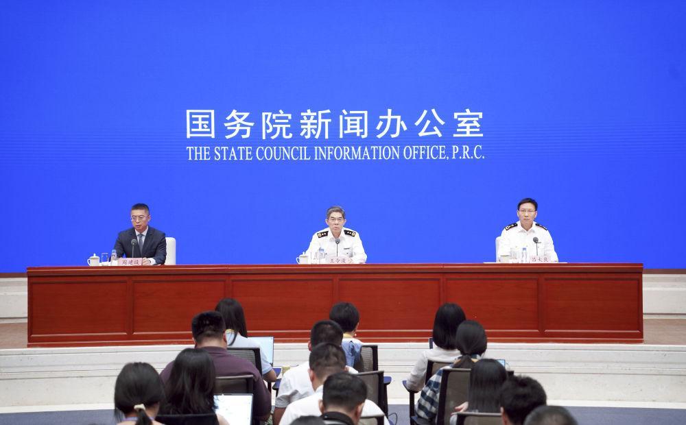 年中经济观察｜2025年中国外贸半年报：稳中有增 优中有升