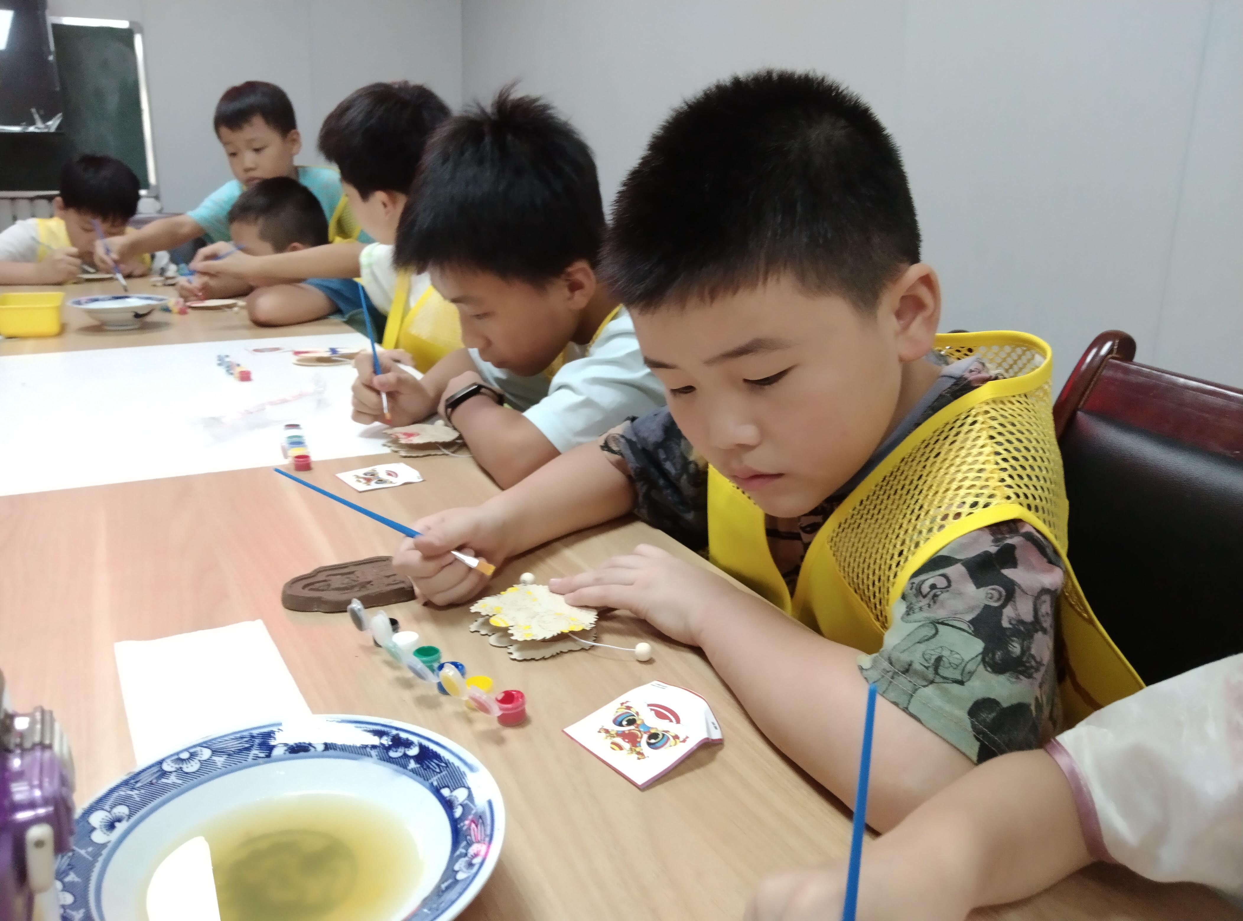 公益托管乐趣多