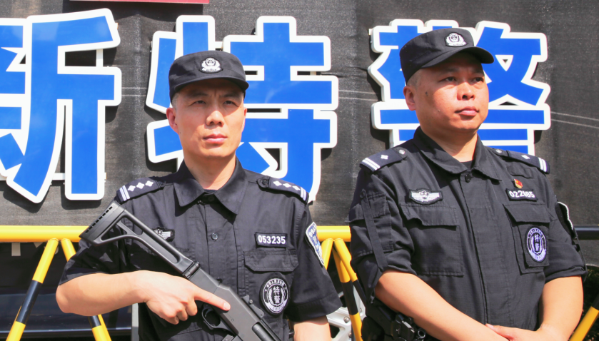 平安守护时常帮助 烈日“烤”验中书写责任与担当