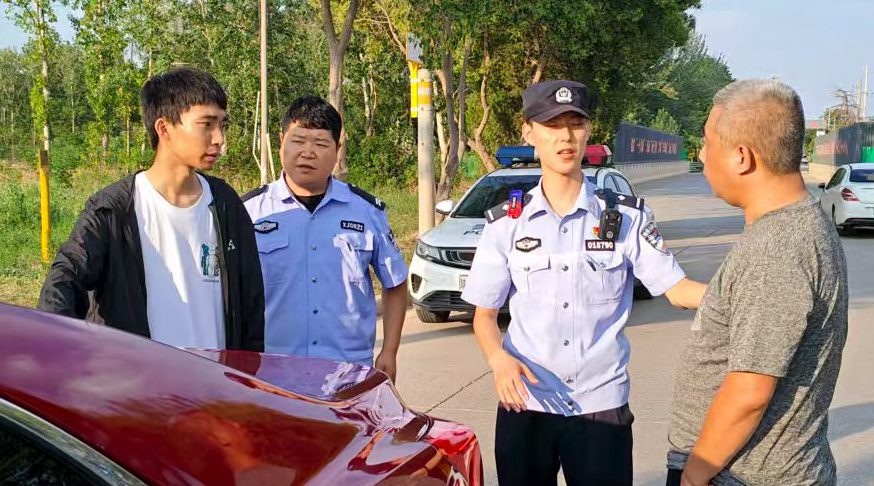 温情守护生命 智慧化解心结民警成功救助欲轻生男子巧解家庭矛盾
