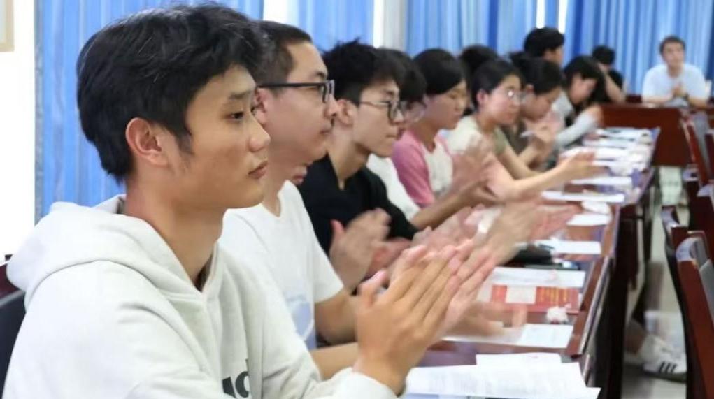梦想无缺！20万元助学金照亮延安学子求学路