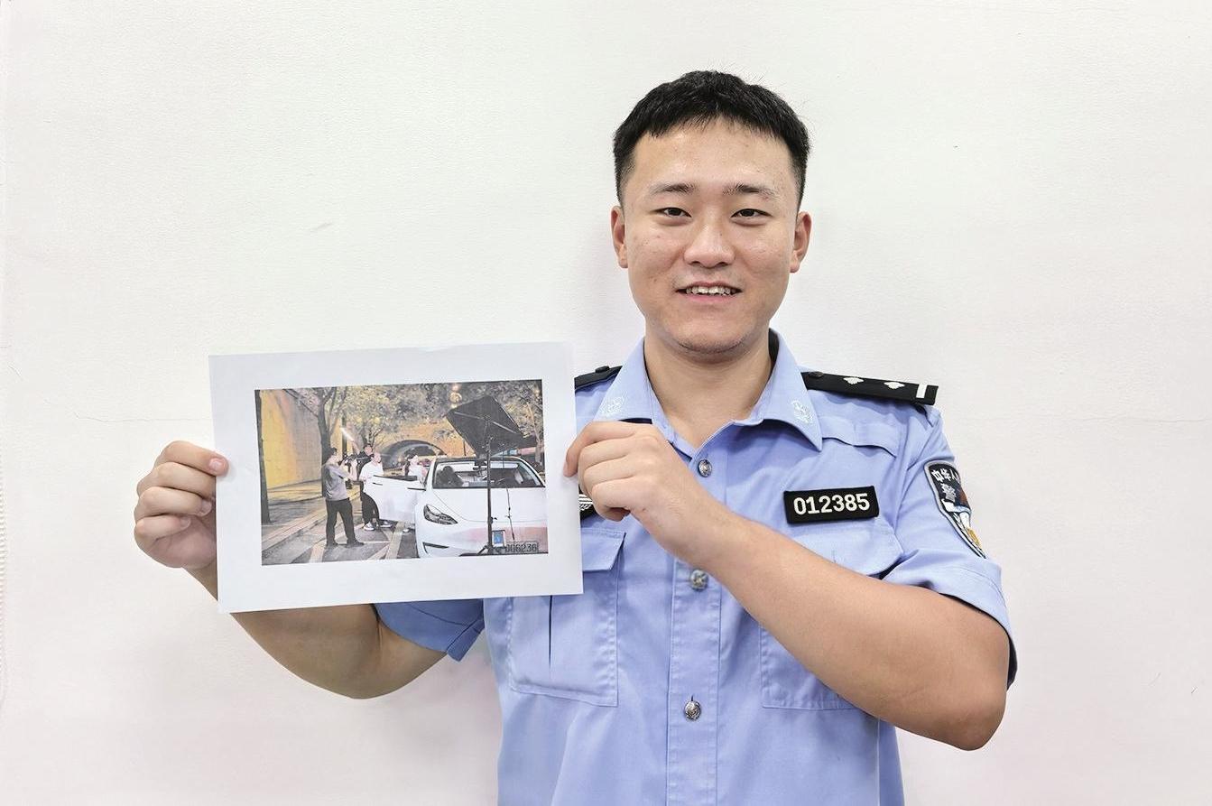 西安交警创意普法短剧火了
