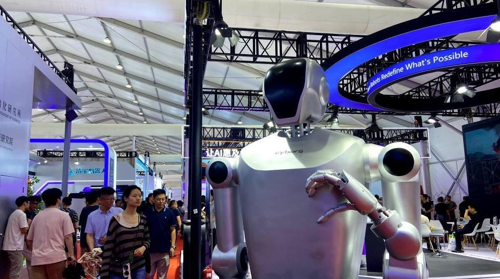 2025世界机器人大会促产业发展销售额超2亿元