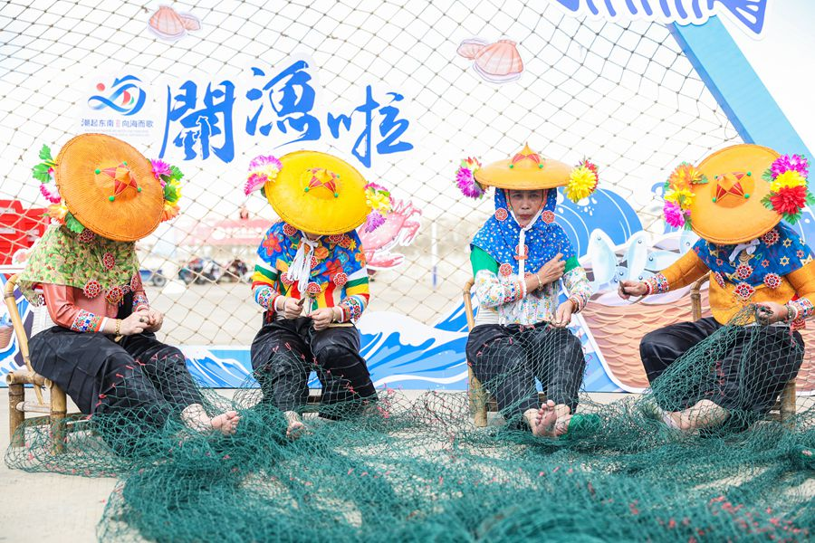 开渔首日，福建惠安超500艘渔船出海“争鲜”