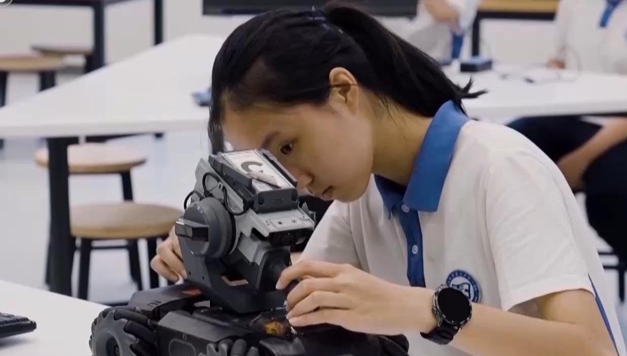 如何上好“开学第一课”？各地学校举办多彩主题活动迎接新学期