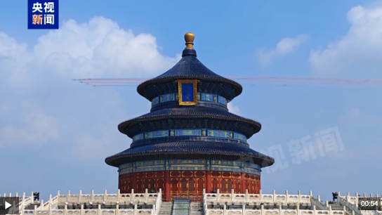震撼现场 战机与北京地标同框