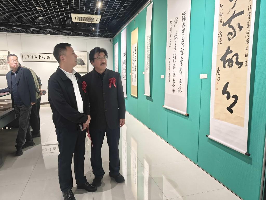 国际碑学研讨会暨北碑书法展——于右任专题系列活动成功举办