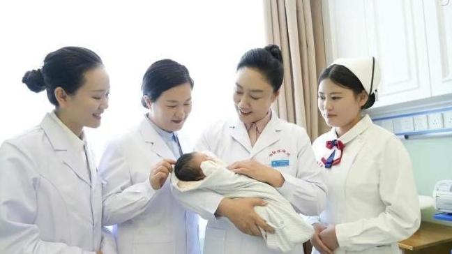 （砥砺奋进七十载 天山南北谱华章）新疆：天山南北已筑起守护母婴安全坚实屏障